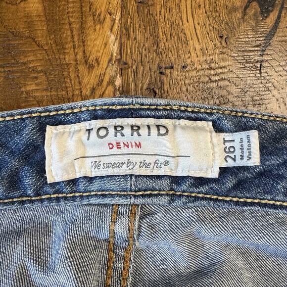 Torrid Denim Jeggings Jeans Skinny Stretch Med Wash High Rise Women's Sz 26T - Picture 2 of 7